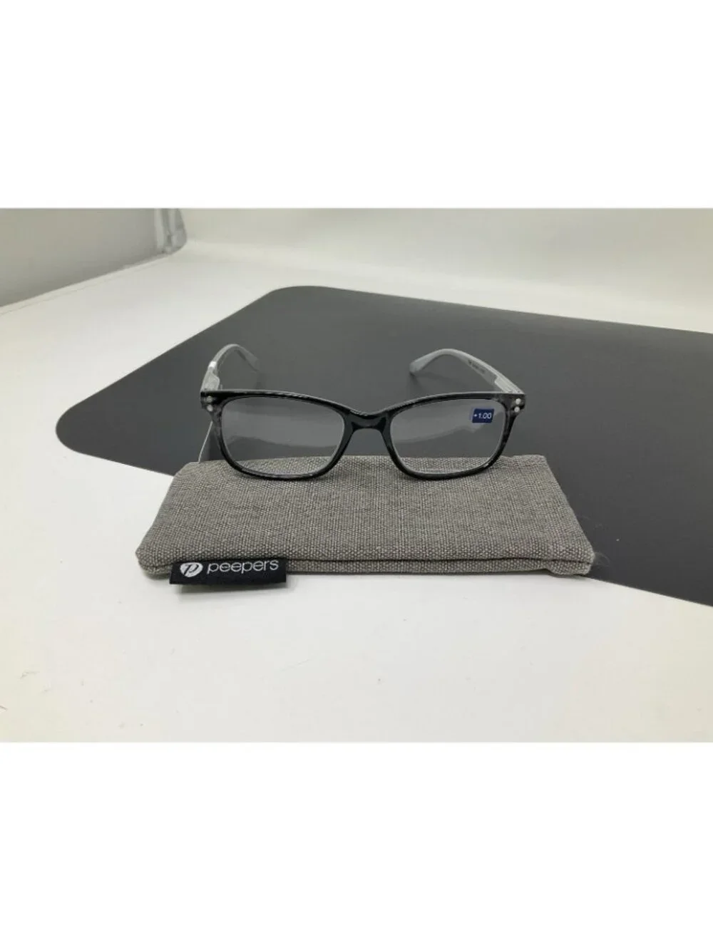 Peepers swank Readers +1.00 in Silver Tortoise Shell w Soft Case reading glasses